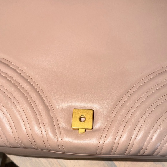 Gucci Large Marmont Bag - Blush Pink with Gold Hardware - Picture 7 of 9